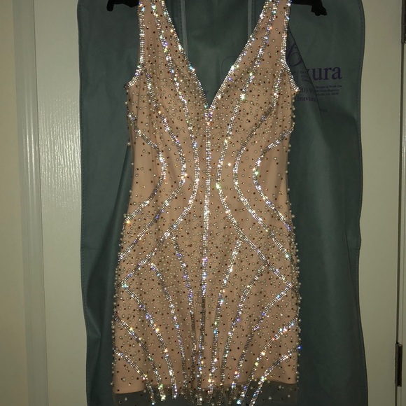 Vienna Prom Cocktail Dress - Picture 3 of 7